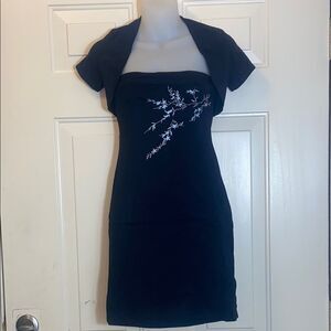 Genevieve 2 Pc Elegant Black Dress with Floral Embroidery Size Approximately 5-6